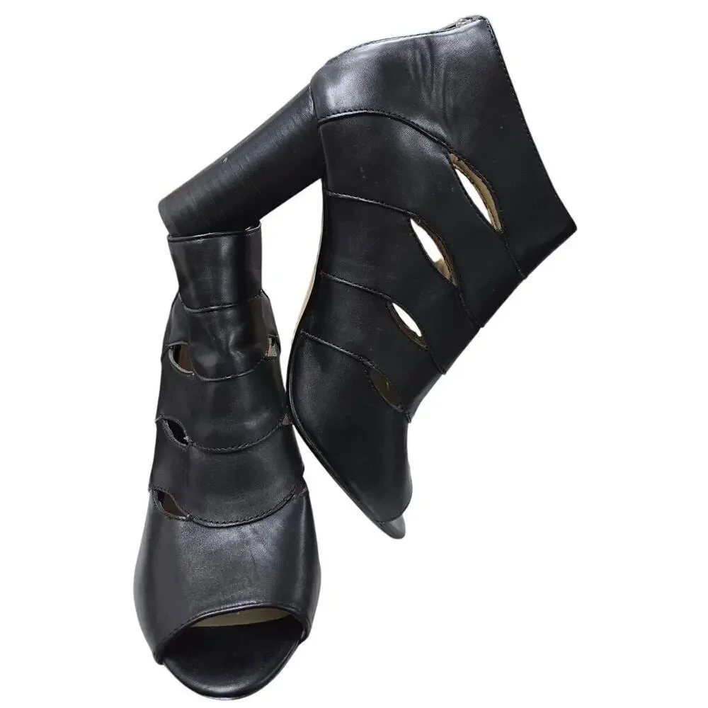 Adrienne Vittadini Black Cutout Peep-Toe Heels 9.5M Leather High Heel Dressy